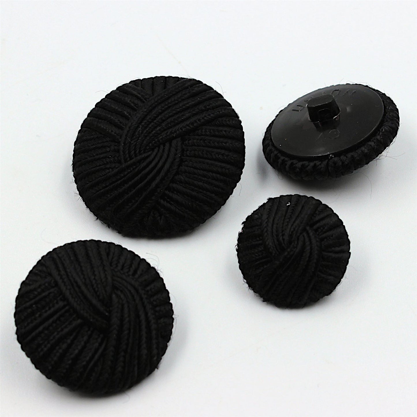 Corded Swirl Button 6353