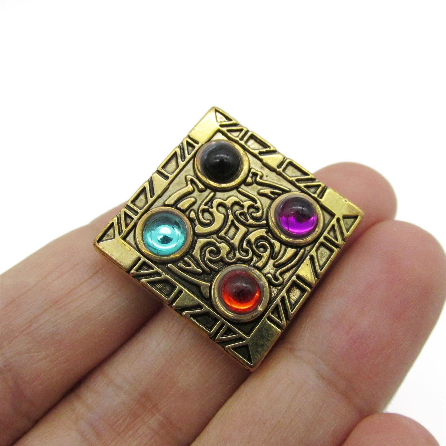 Square Button with Gems - Gold - 25mm - 5291