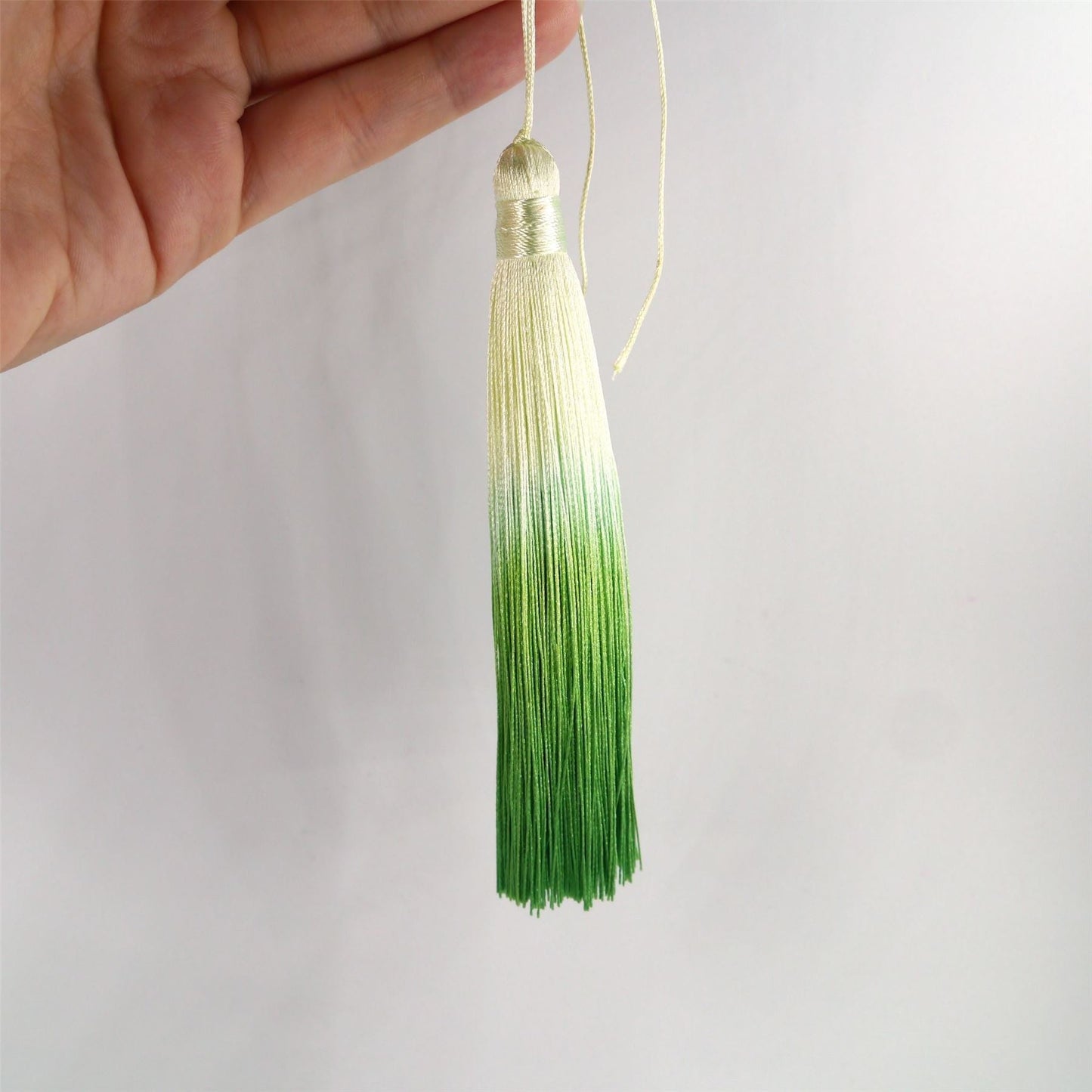 Ombre Tassel 13cm 7596