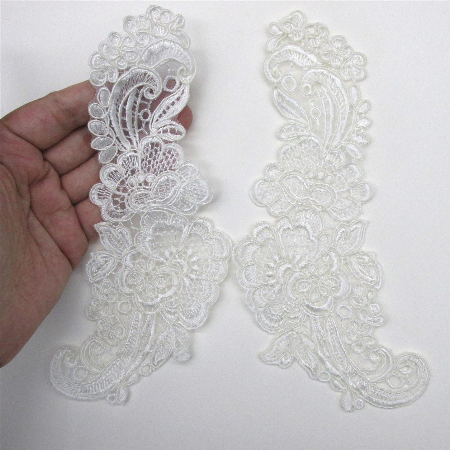 Corded Lace Motif Pair - 20cm - Pair - 5366