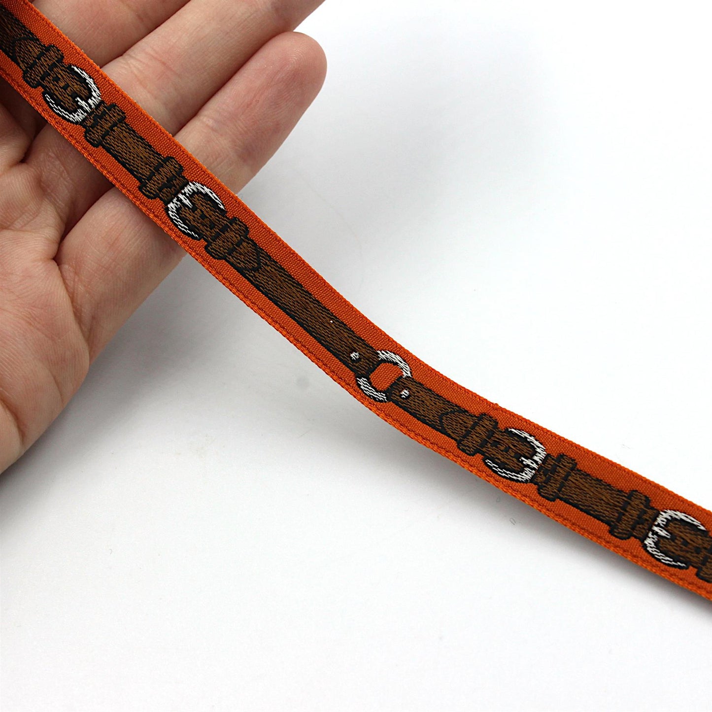 Braid with Belt and Buckle Pattern 10mm x 1m - 9632