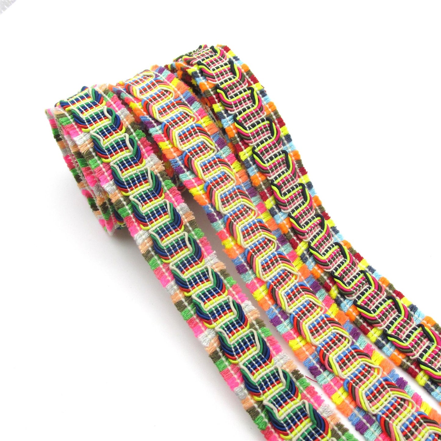 Multi Colour Tufted Edge Braid 24mm 0985