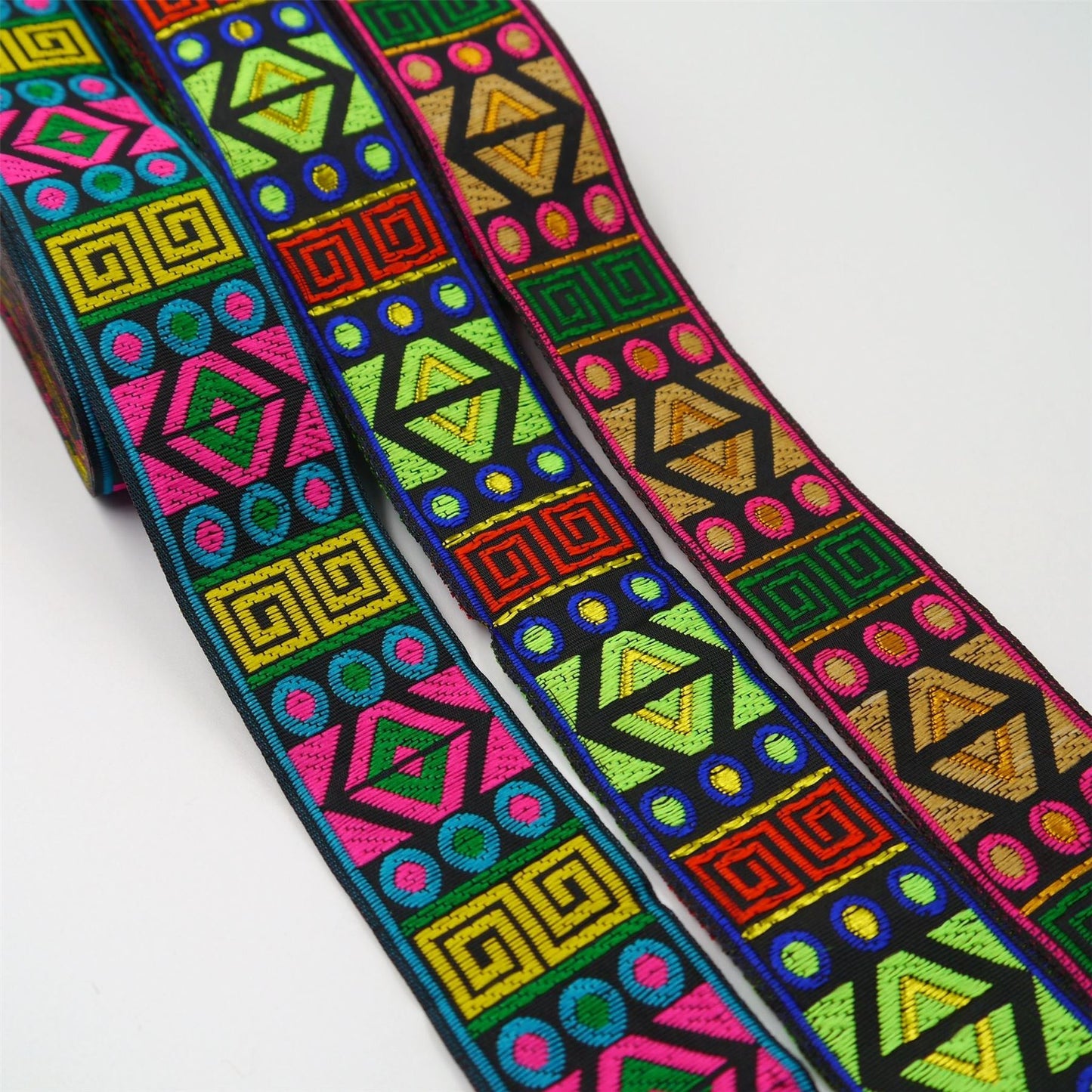 Aztec Inspired Patterned Braid 35mm 9855