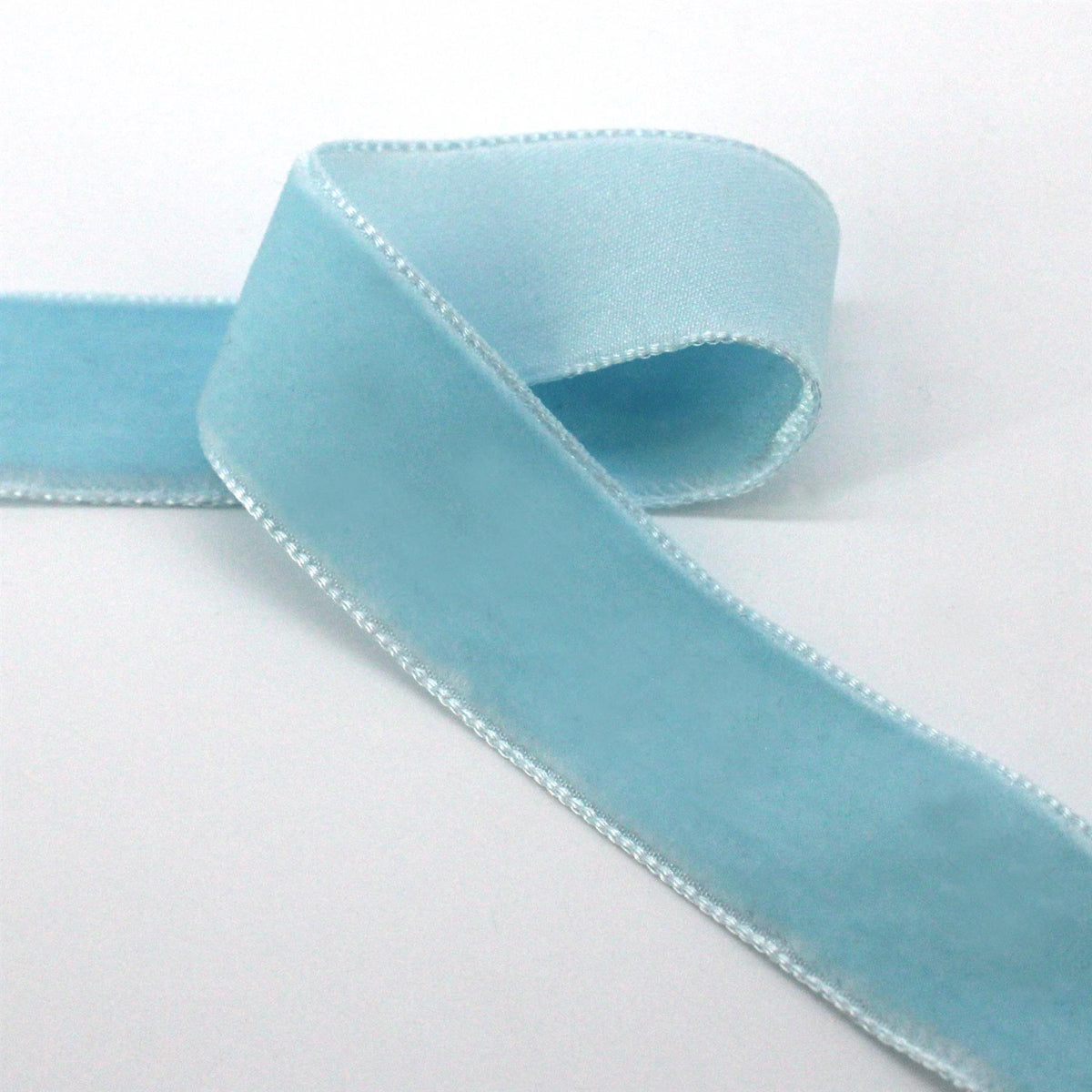 Velvet Ribbon - 23mm x 10 metres - 6002
