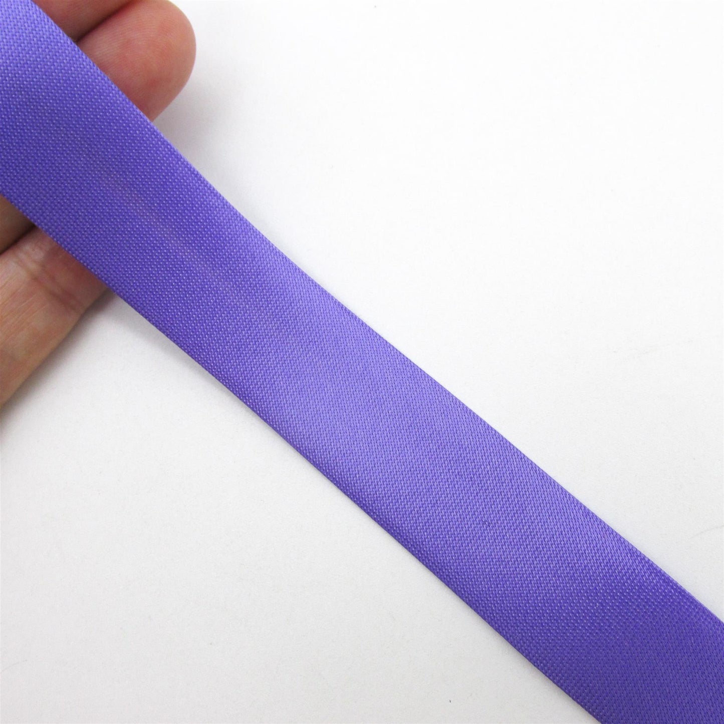 Satin Folded Bias Binding 19mm x 25m - 6304