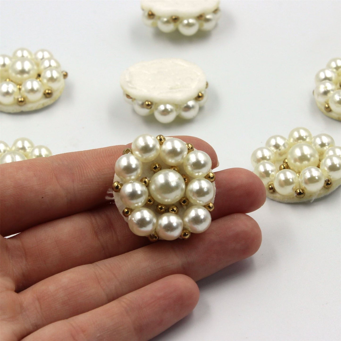 Round Pearl Motif - Ivory - 30mm - 6887