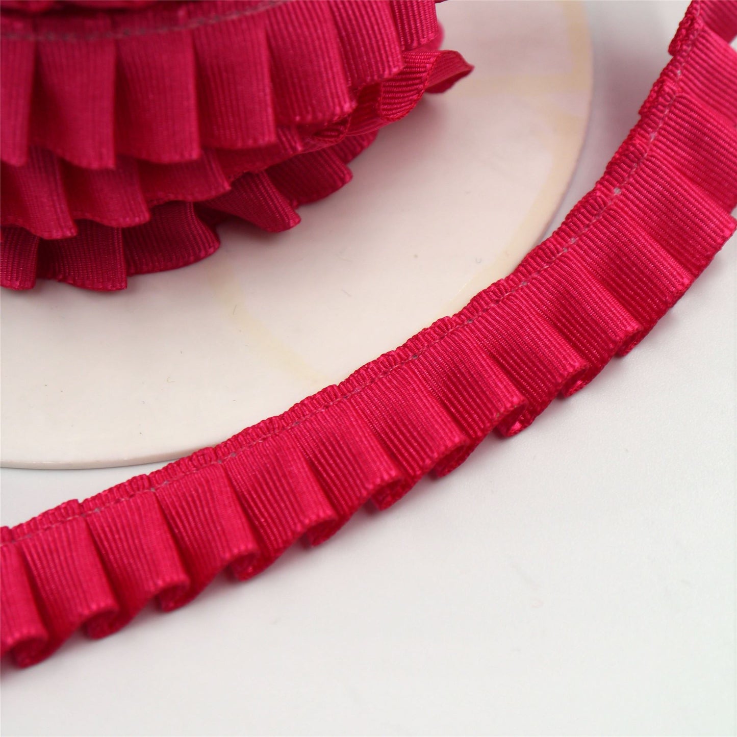 Knife-Pleated Taffeta Ribbon 16mm 7110