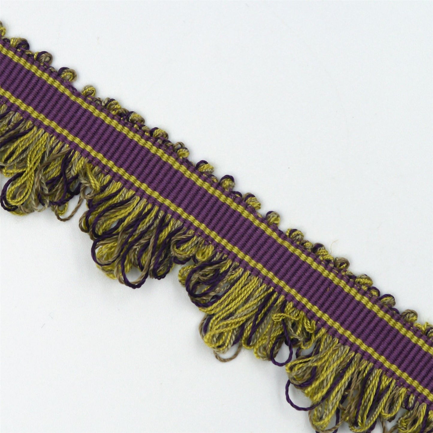 Grosgrain Braid With Van Dyke Looped Fringe 30mm 6179