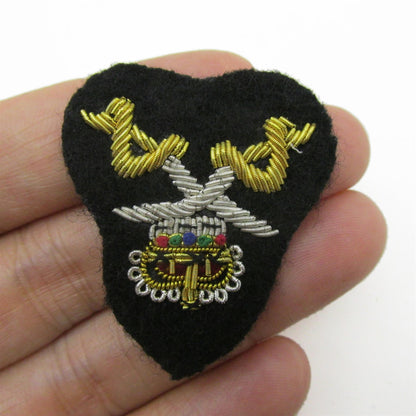 Crown and Crossed Swords Badge - 9379