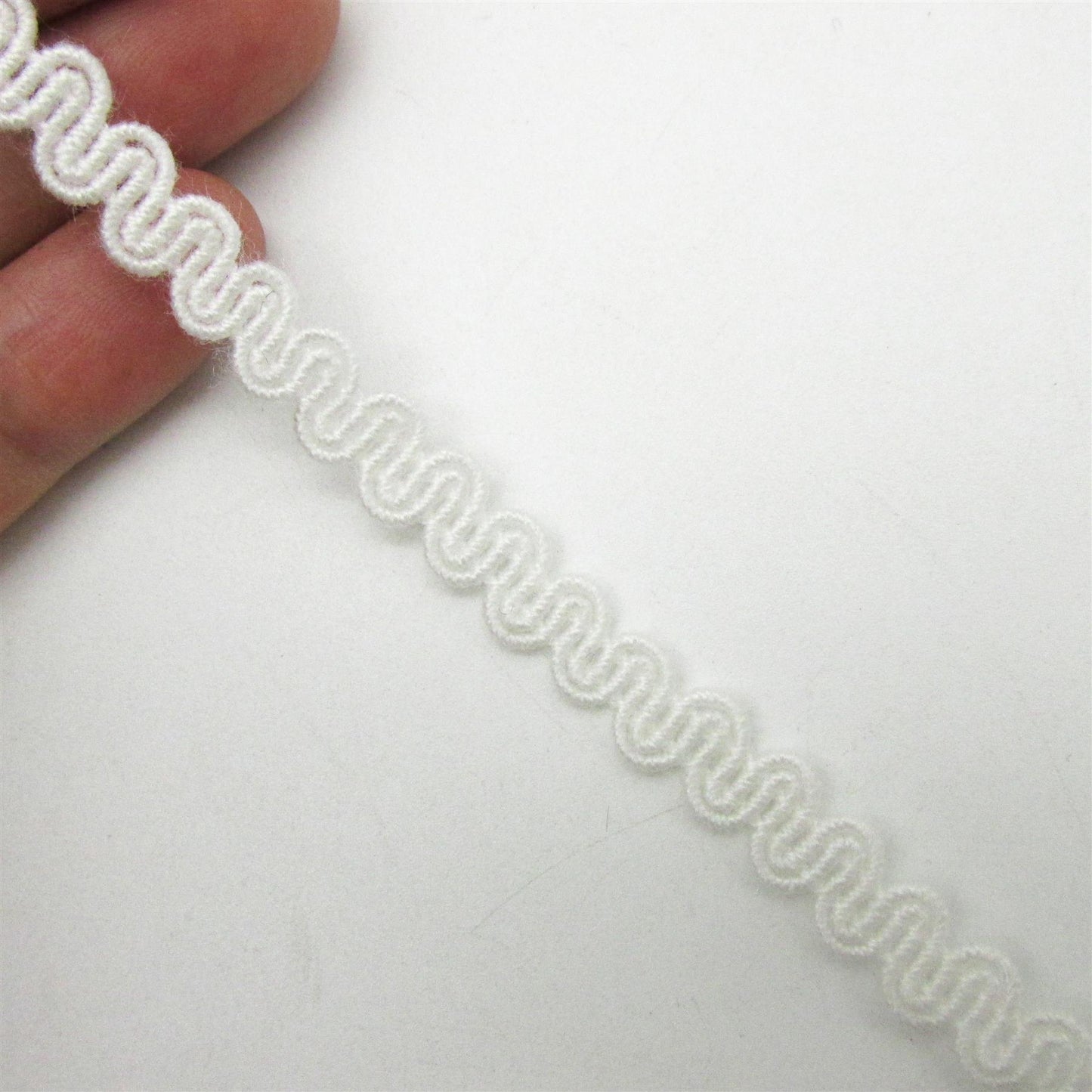 Ric Rac Gimp Braid 7mm x 1m - 3272