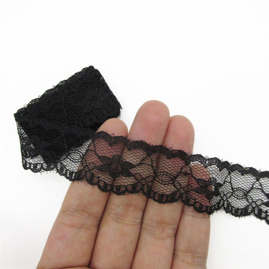 Flower Lace with Scalloped Edge - Black - 25mm - by the metre - 5404