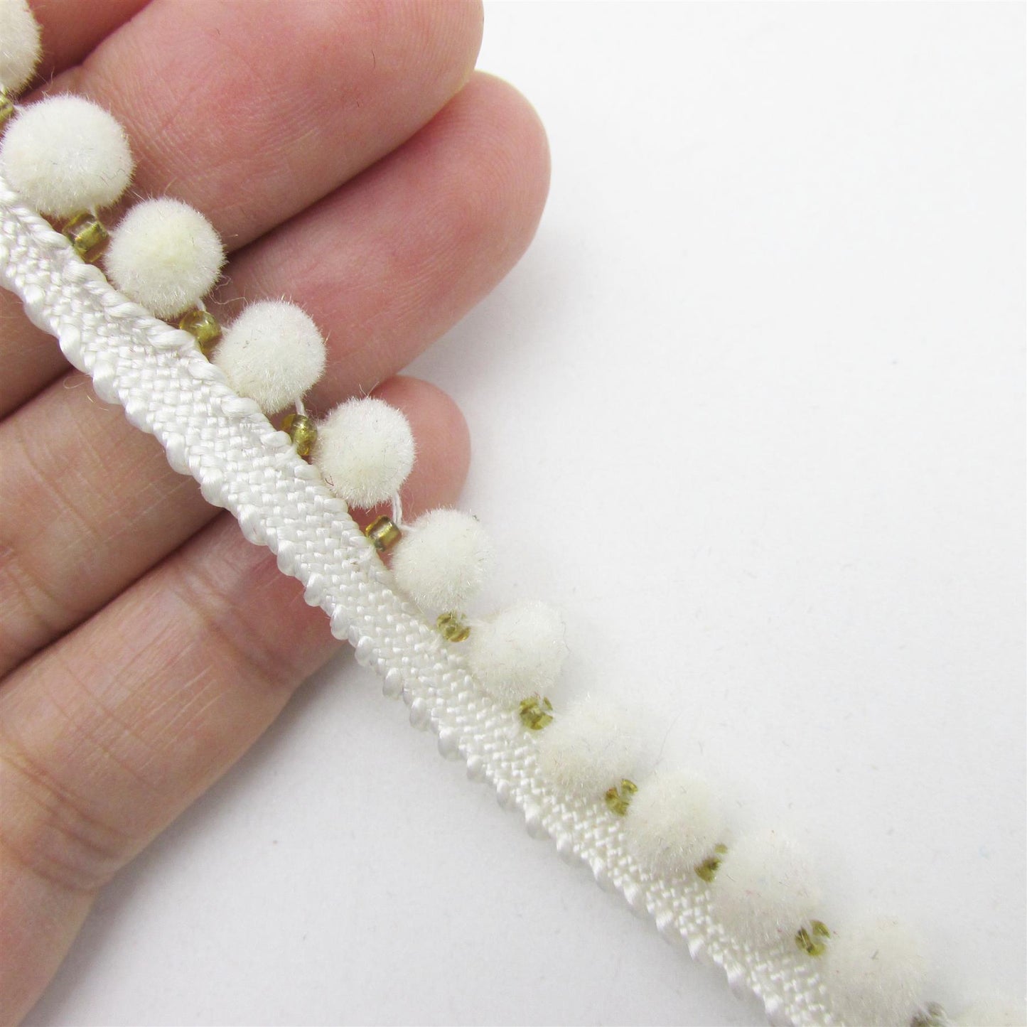 Small Pom-Pom Braid - by the metre - 6mm - 9724