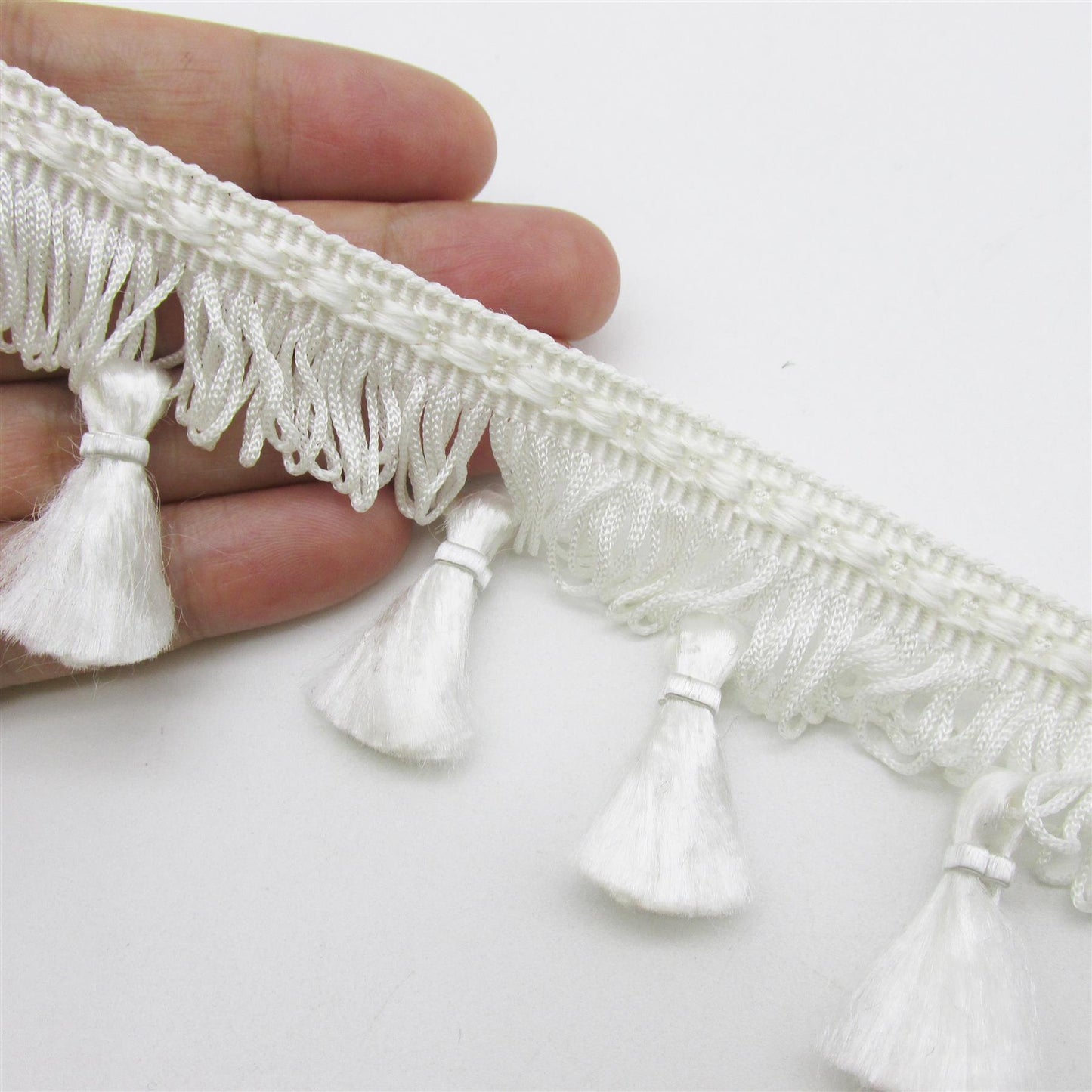 Gimp Braid and Tassel Looped Fringe - White - 40mm - by the metre - 4811