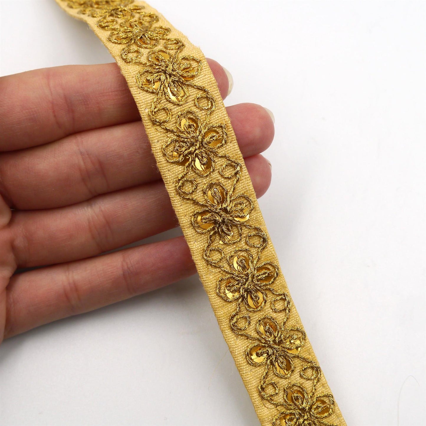 Embroidered Sequin Floral Braid - Pale Gold - 22mm - by the metre - 7865