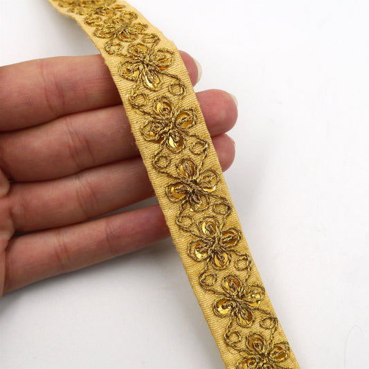 Embroidered Sequin Floral Braid - Pale Gold - 22mm - by the metre - 7865