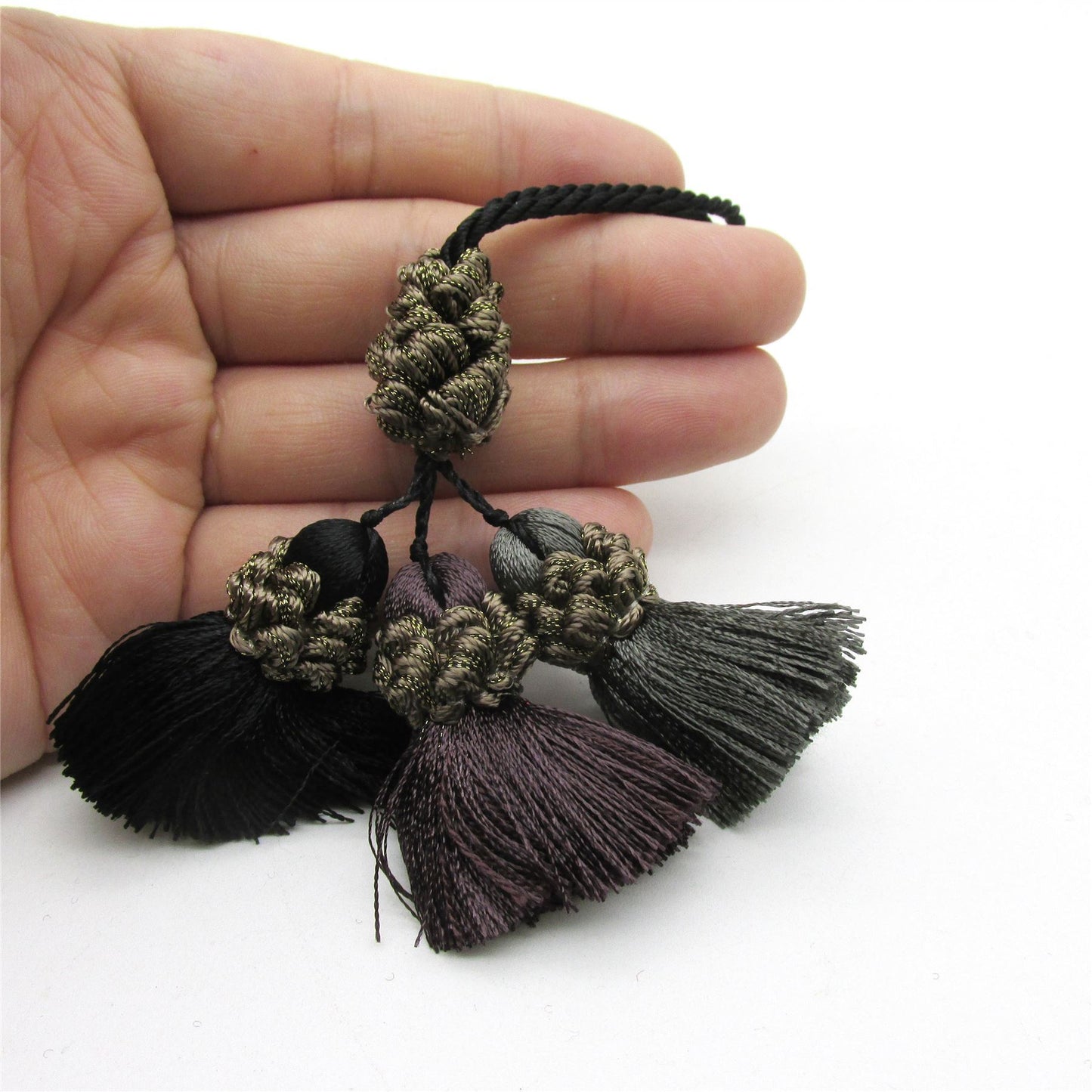 Triple Tassel with Ruff Top - 7cm - 9669