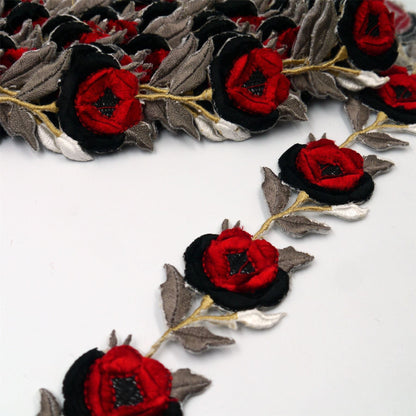 Iron-On Chenille Flower Braid 40mm 9085