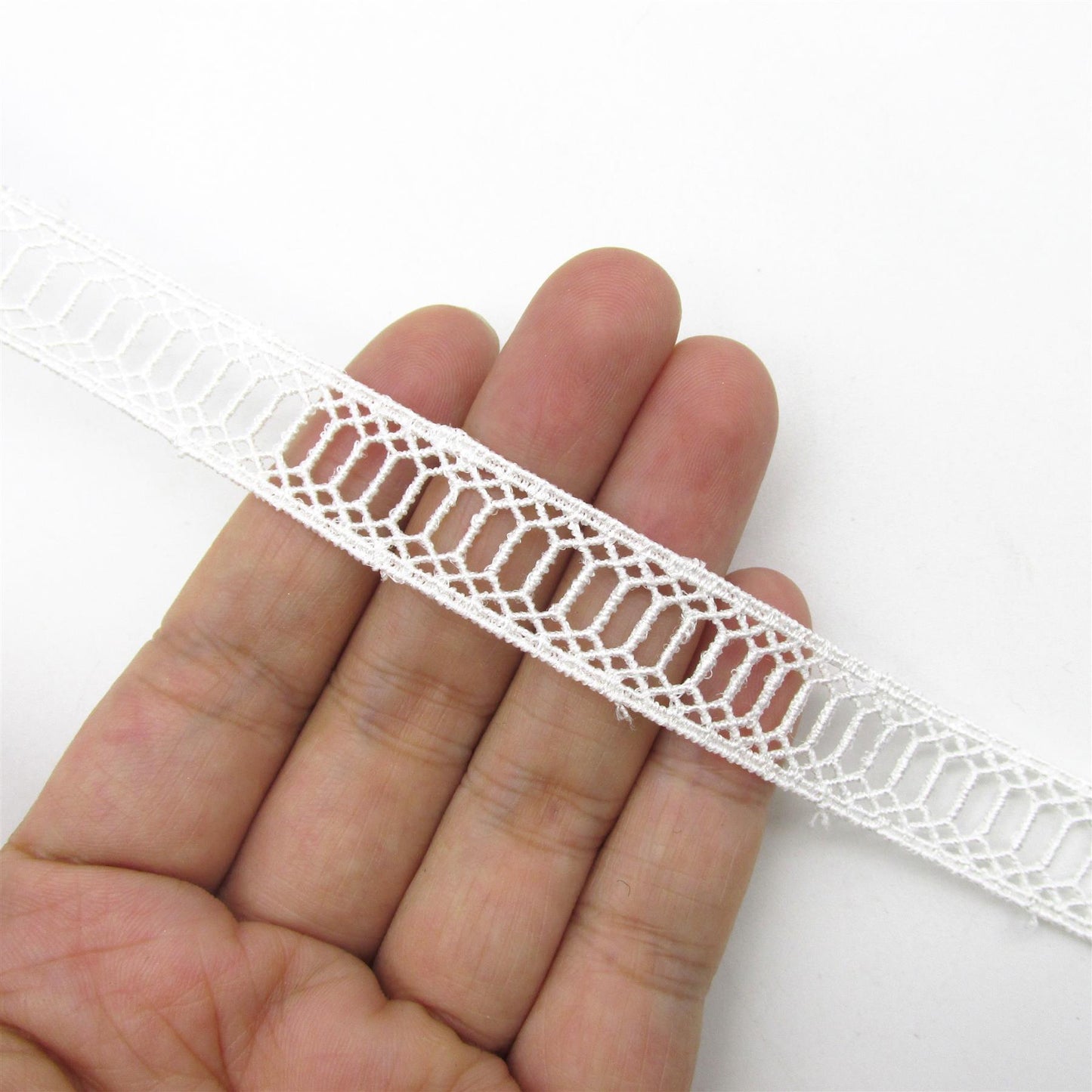 Delicate Ladder Braid 15mm 7028