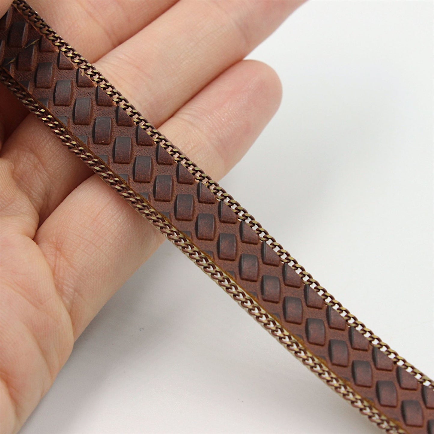 Textured Hotfix Braid with Chain - 12mm - by the metre - 5369