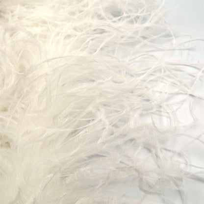 1 Metre Ostrich Feather Boa 3 ply BO001