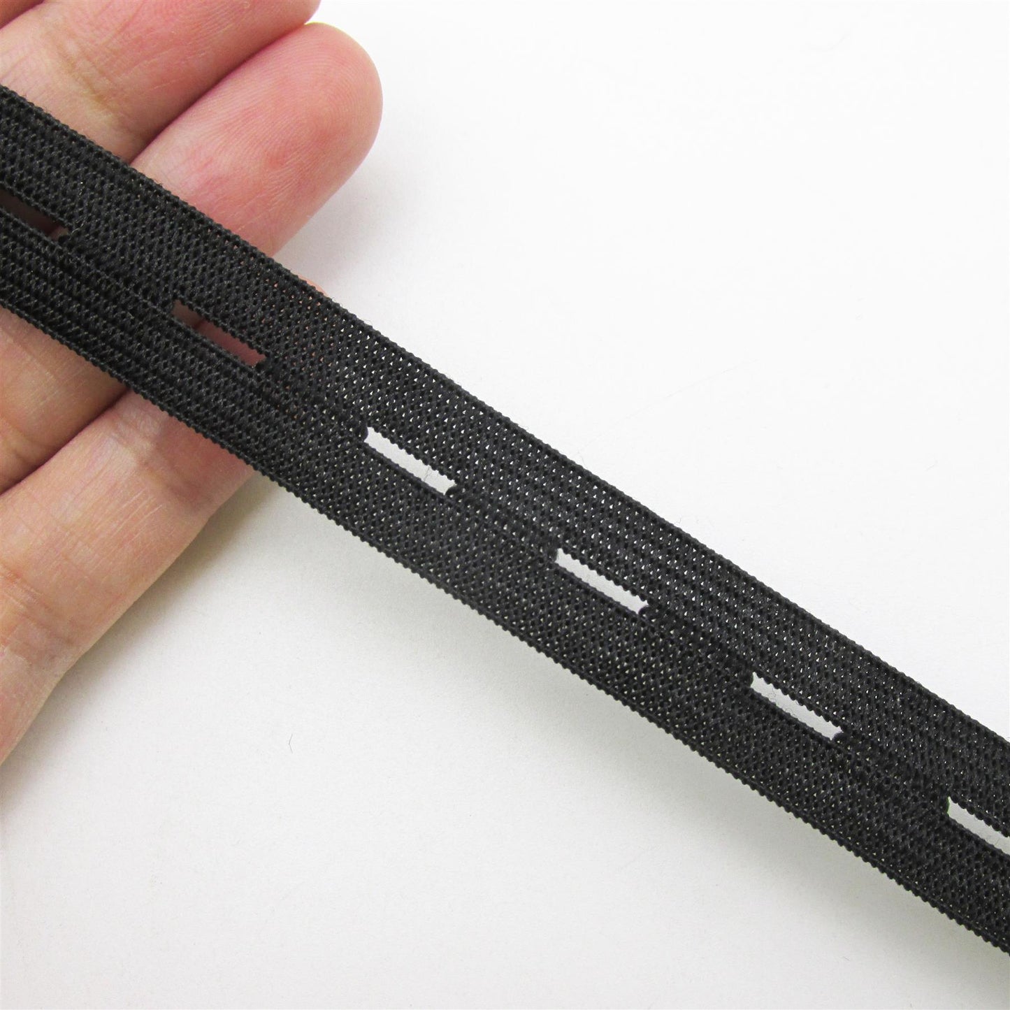 Button Hole Elastic x 5 metres - 7239