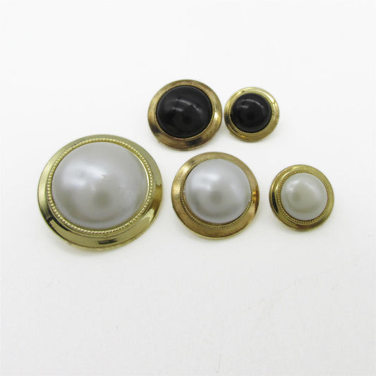 Gold Edge Button - 4385
