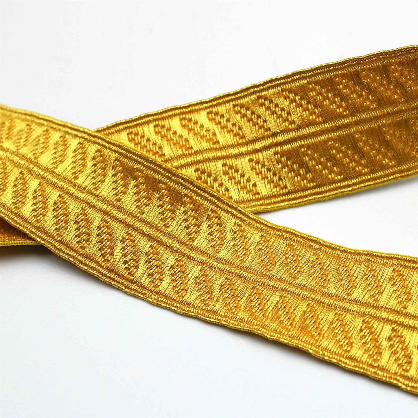 Metallic Braid with Embossed Row Design x 1m - 7548