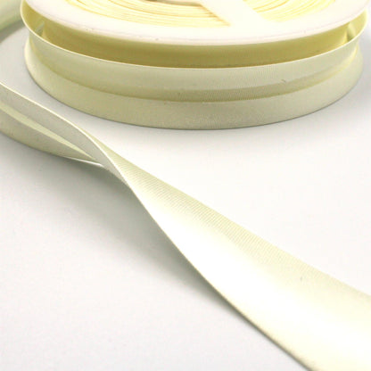 Satin Folded Bias Binding 19mm x 25m - 6304