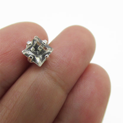 Square Single Diamante Button 4347