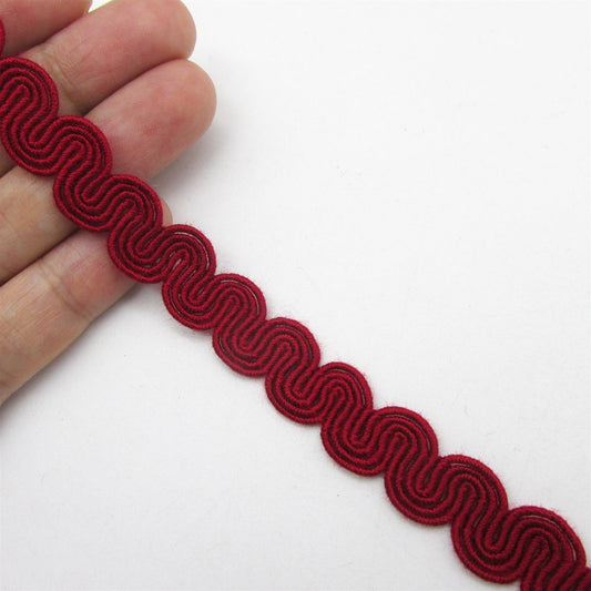Wavy Gimp Braid - Red - 15mm - by the metre - 3271