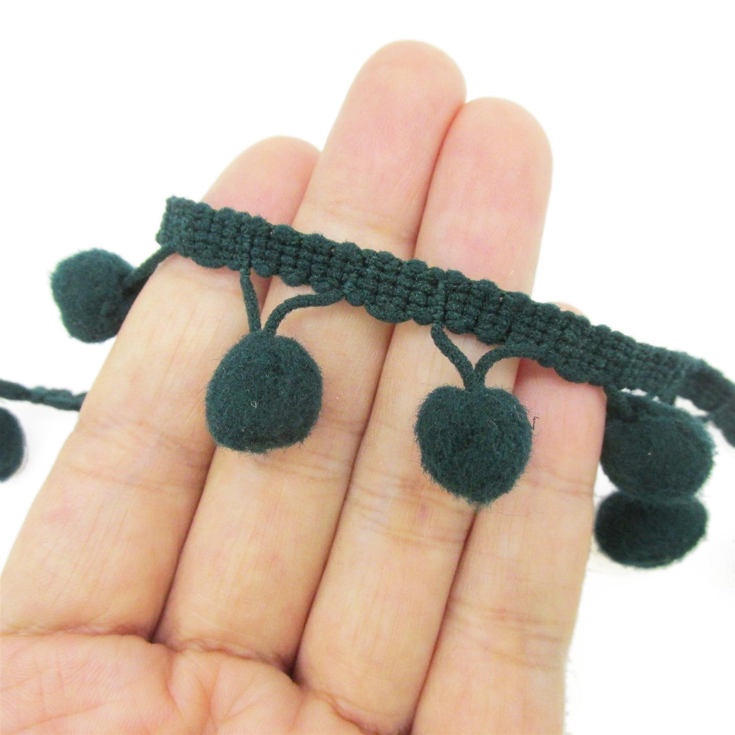 Pom-Pom Braid 25mm x 1m - 9496