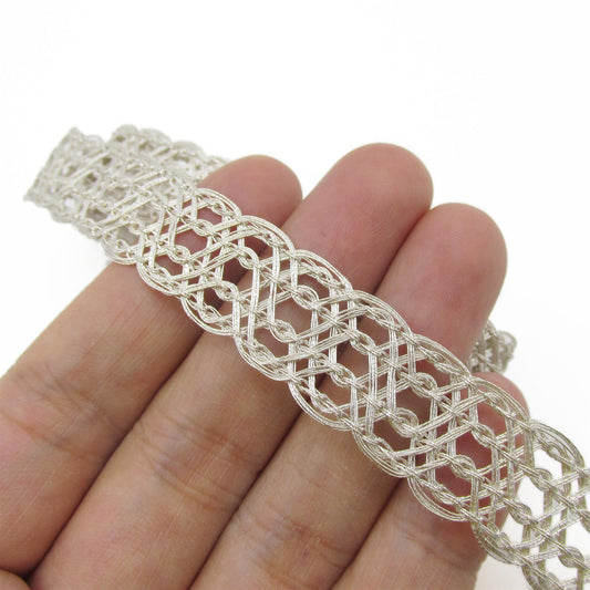 Metallic Open Fretwork Braid Light Silver 17mm 8888