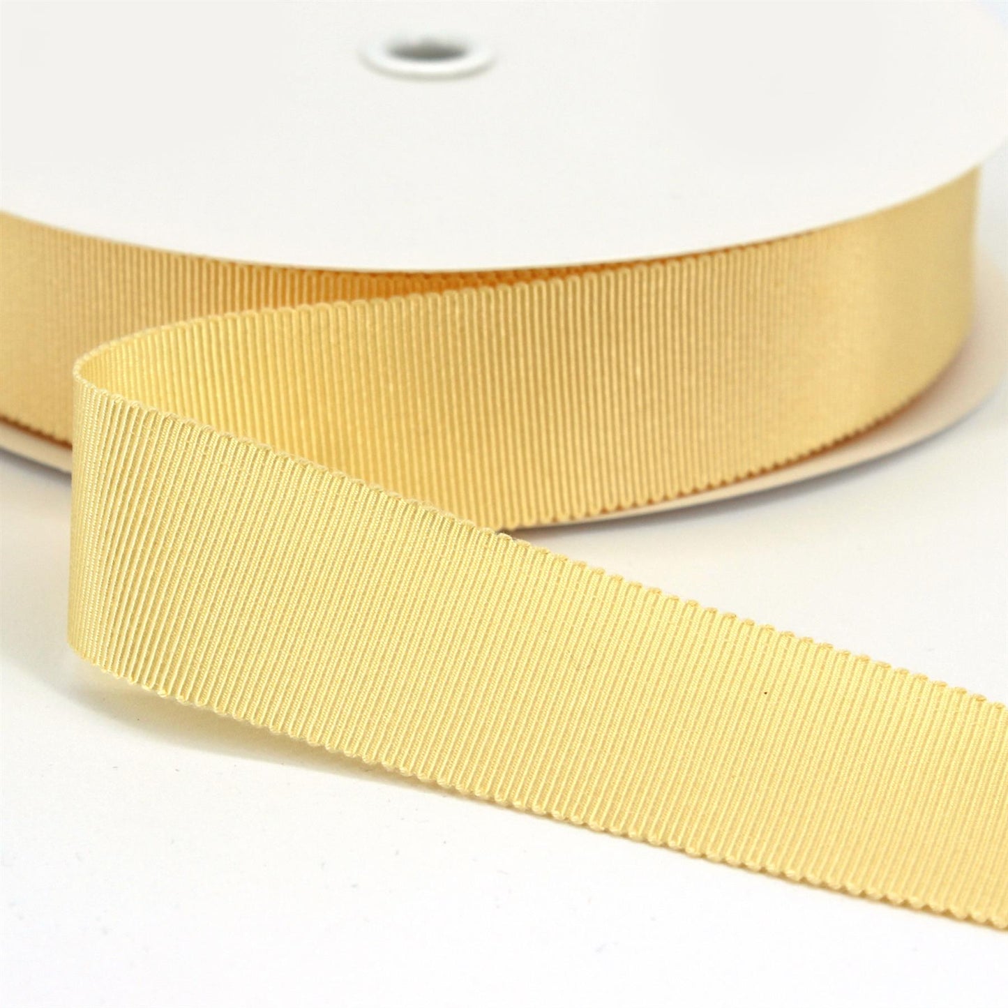 BR060  Petersham Ribbon 2.5cm x 10m