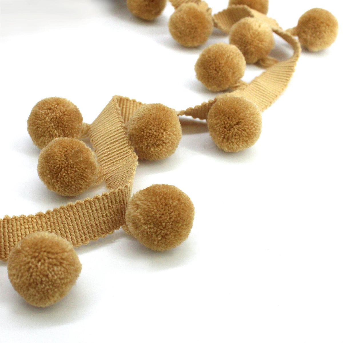 Pom-Pom Fringe Braid - 45mm - by the metre - 5521