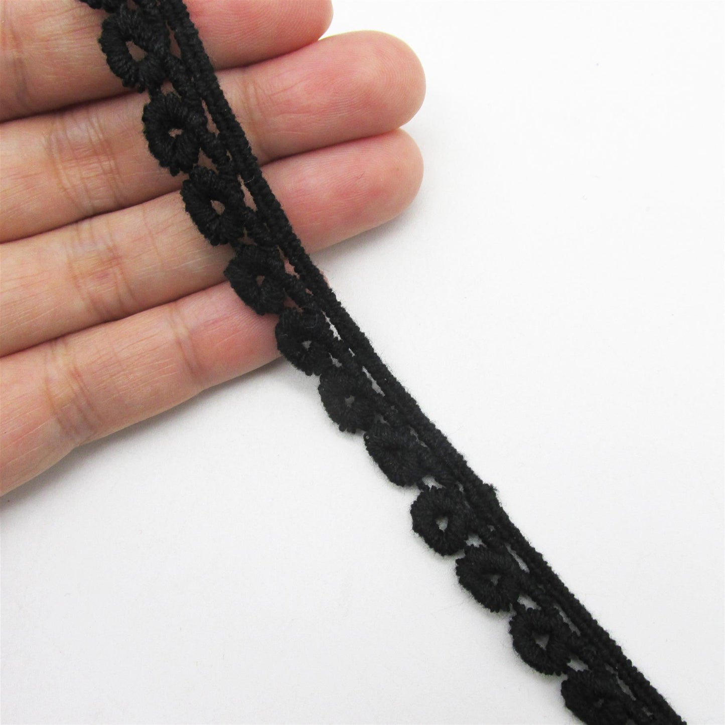 Looped Cotton Lace 11mm x 1m - 9783