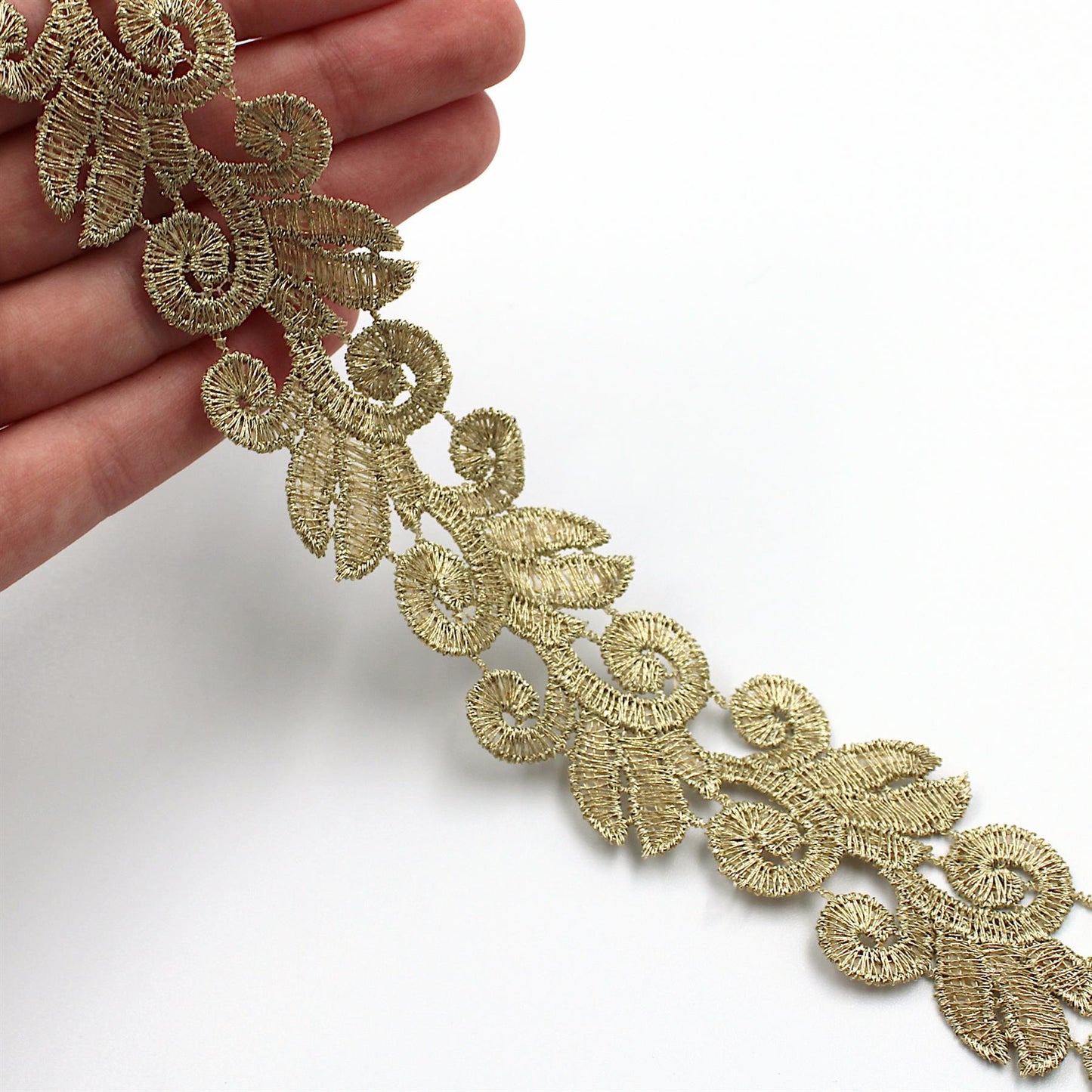 Baroque Scroll Metallic Lace - Light Gold  - 32mm - by the metre - 5593