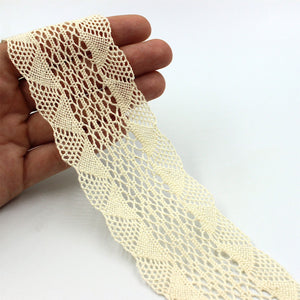 Double Scalloped Edge Lace 50mm 9232