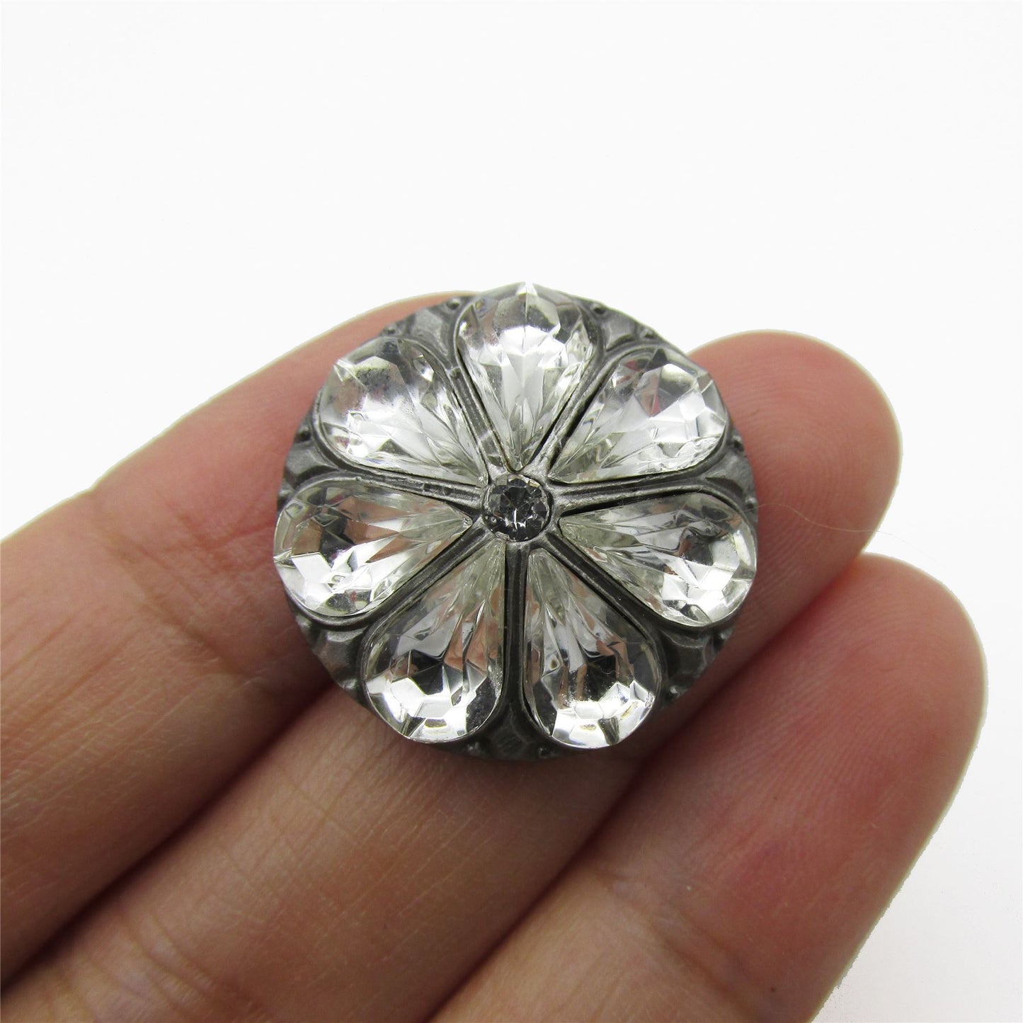 Glass Flower Button - 4369