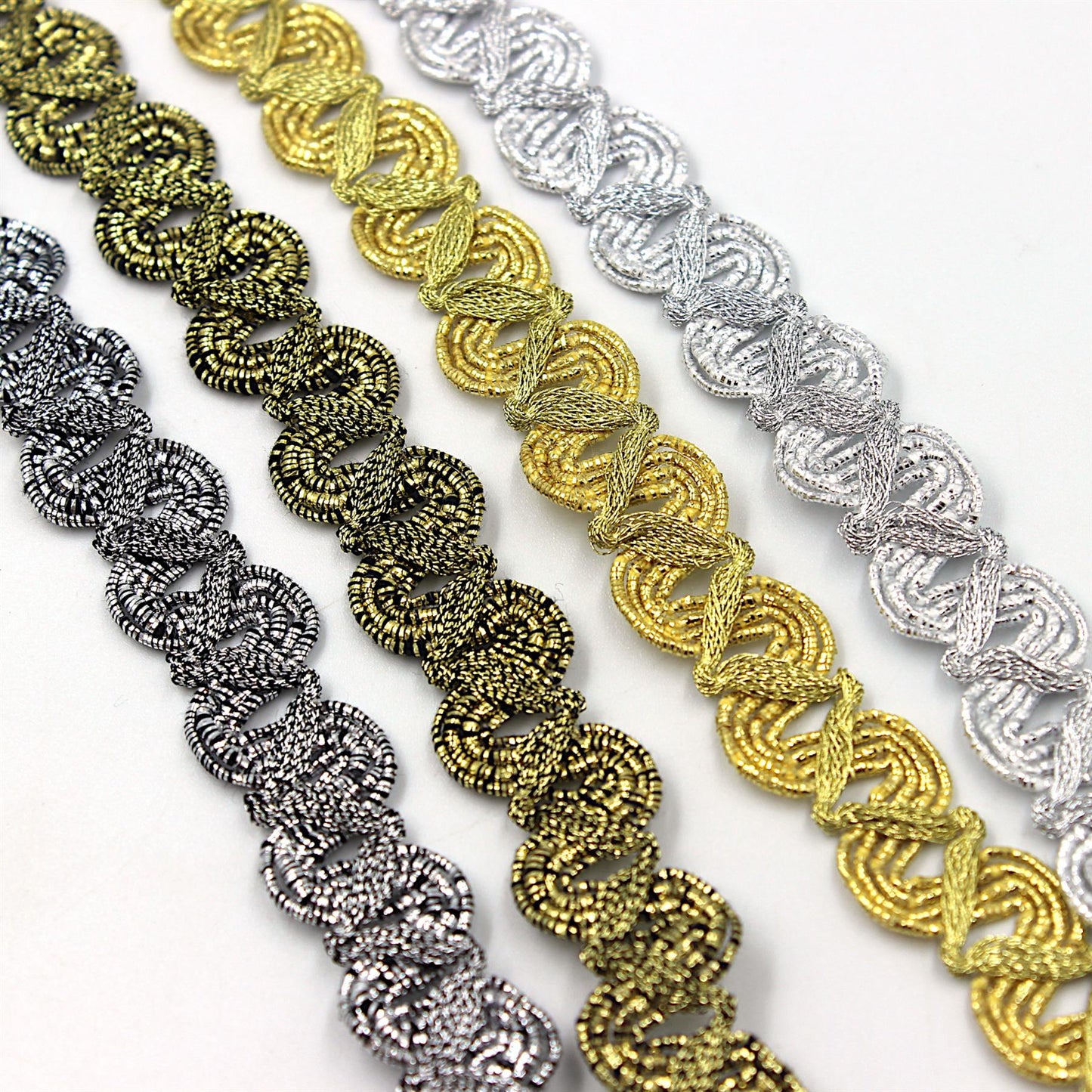 Metallic Wavy Gimp Braid 15mm 5515