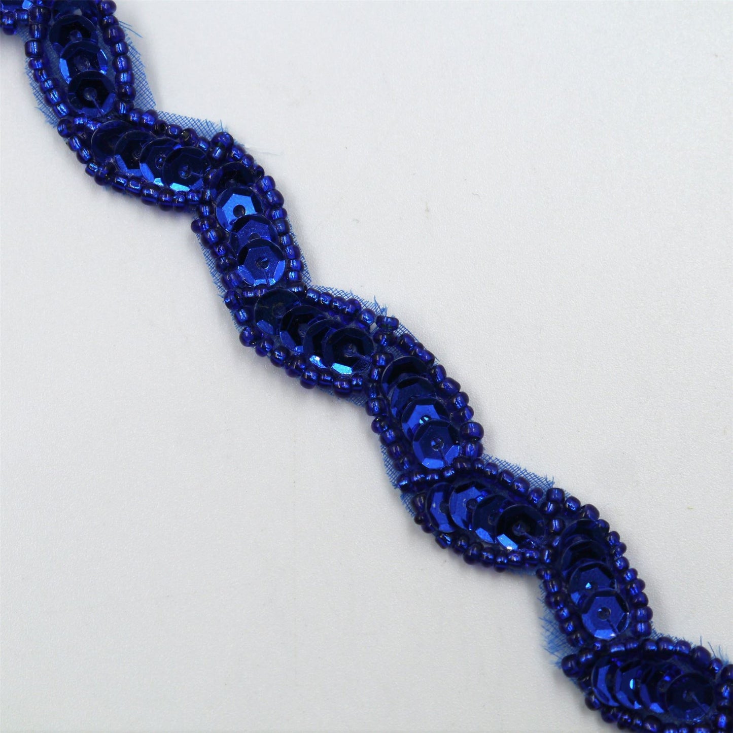 Zig-Zag Sequin Braid Small 12mm 7756