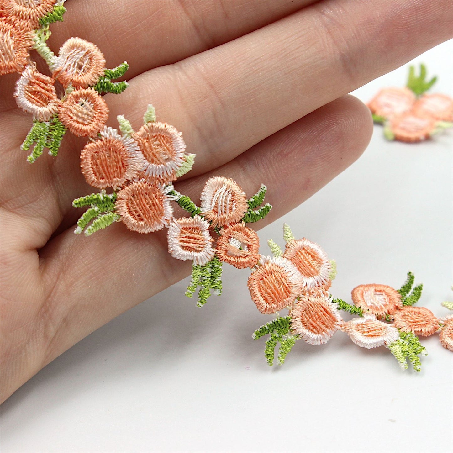 Flower Guipure Lace Braid - by the metre - 5375