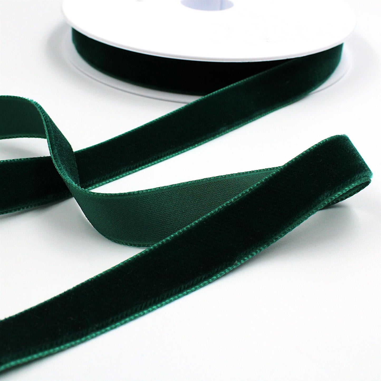 Velvet Ribbon - 16mm x 10 metres - 6002