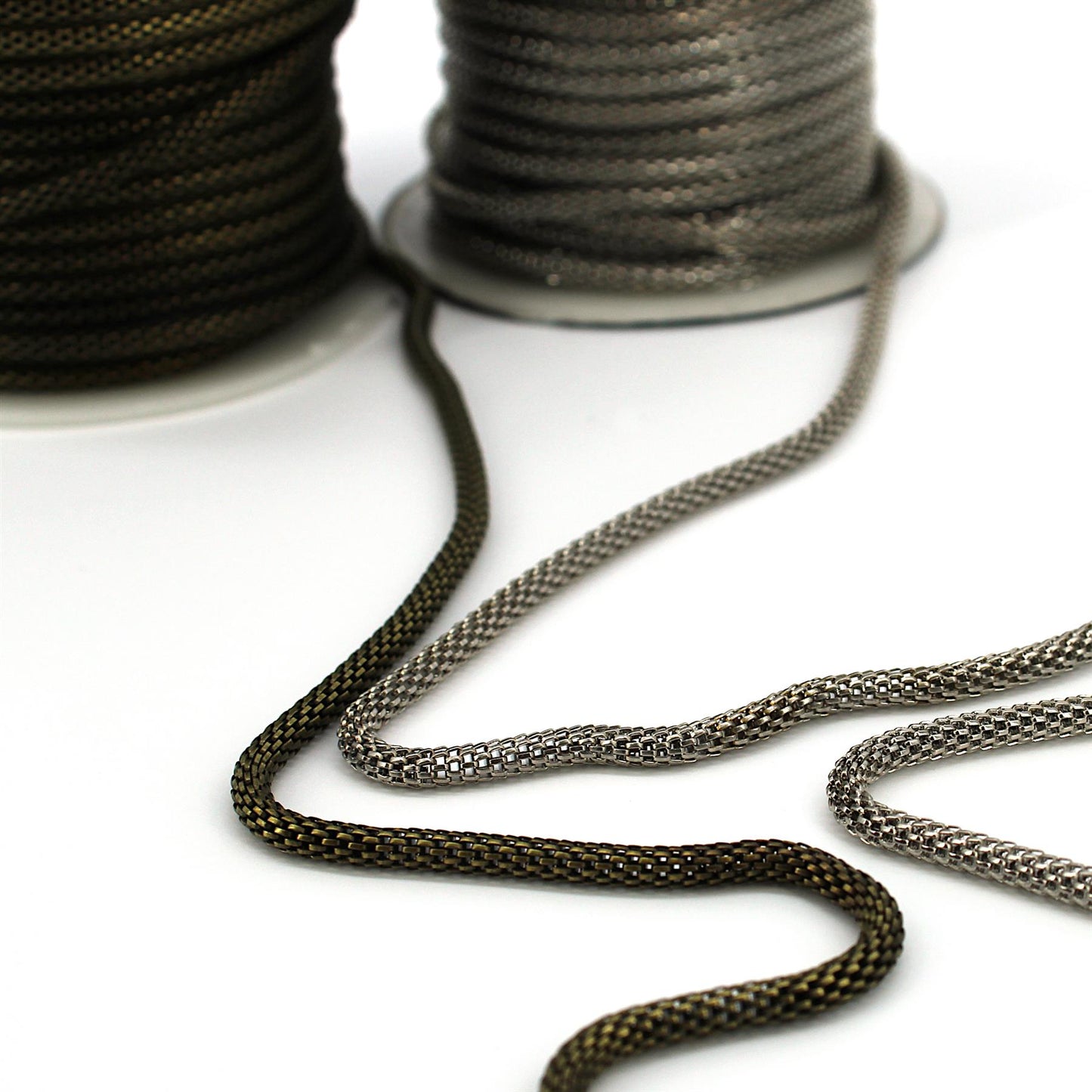 Steel Tubular Chain - 3mm - by the metre - 6374