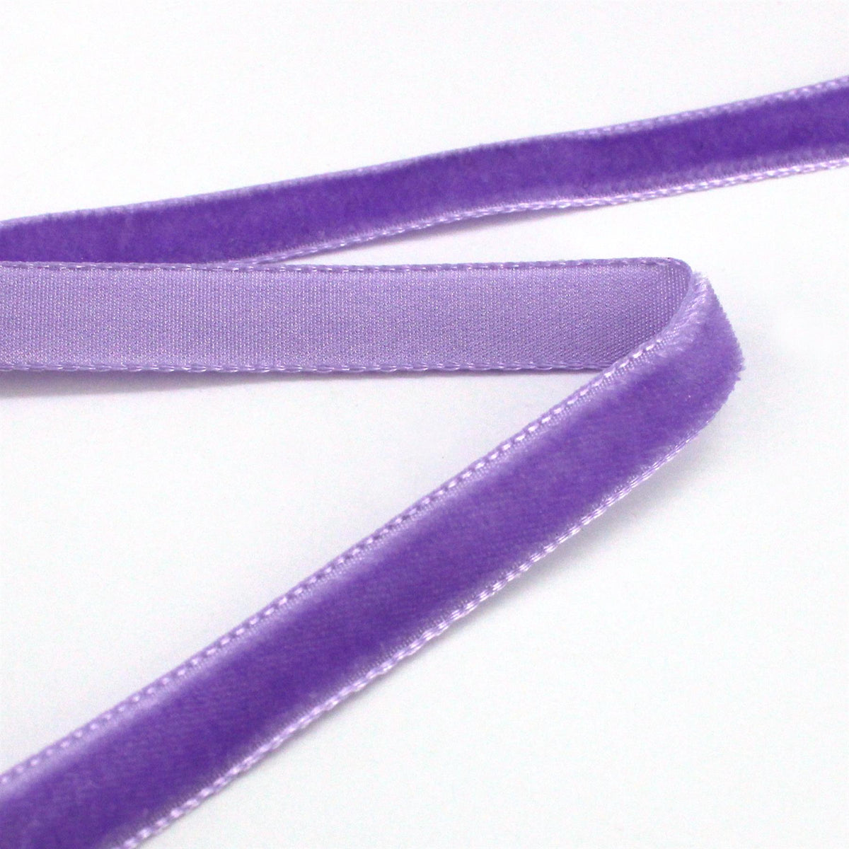 Narrow Velvet Ribbon - 9mm x 10 metres - 6002