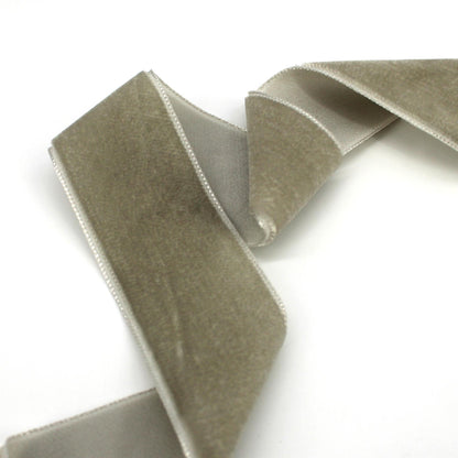 Velvet Ribbon - 16mm x 10 metres - 6002