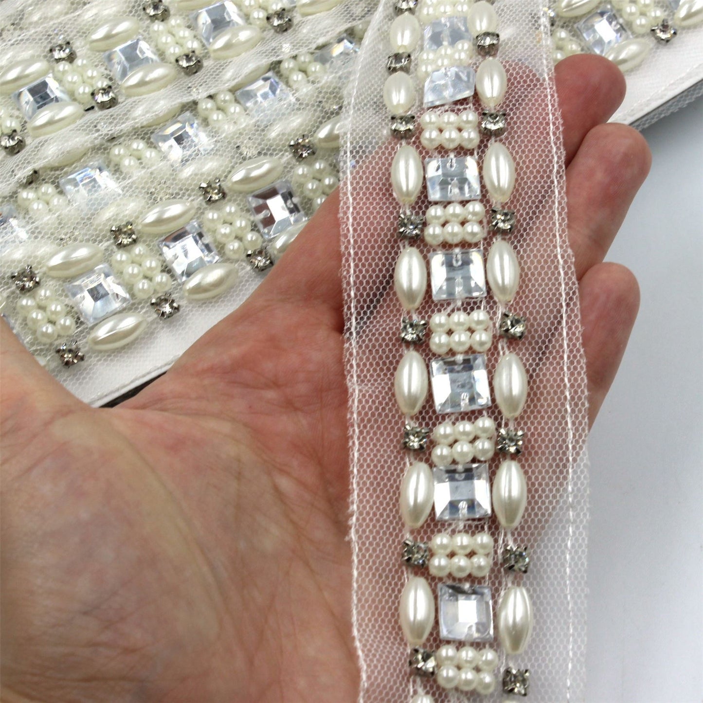 Diamante And Faux-Pearl Beaded Trim White 40mm x1m - 6487