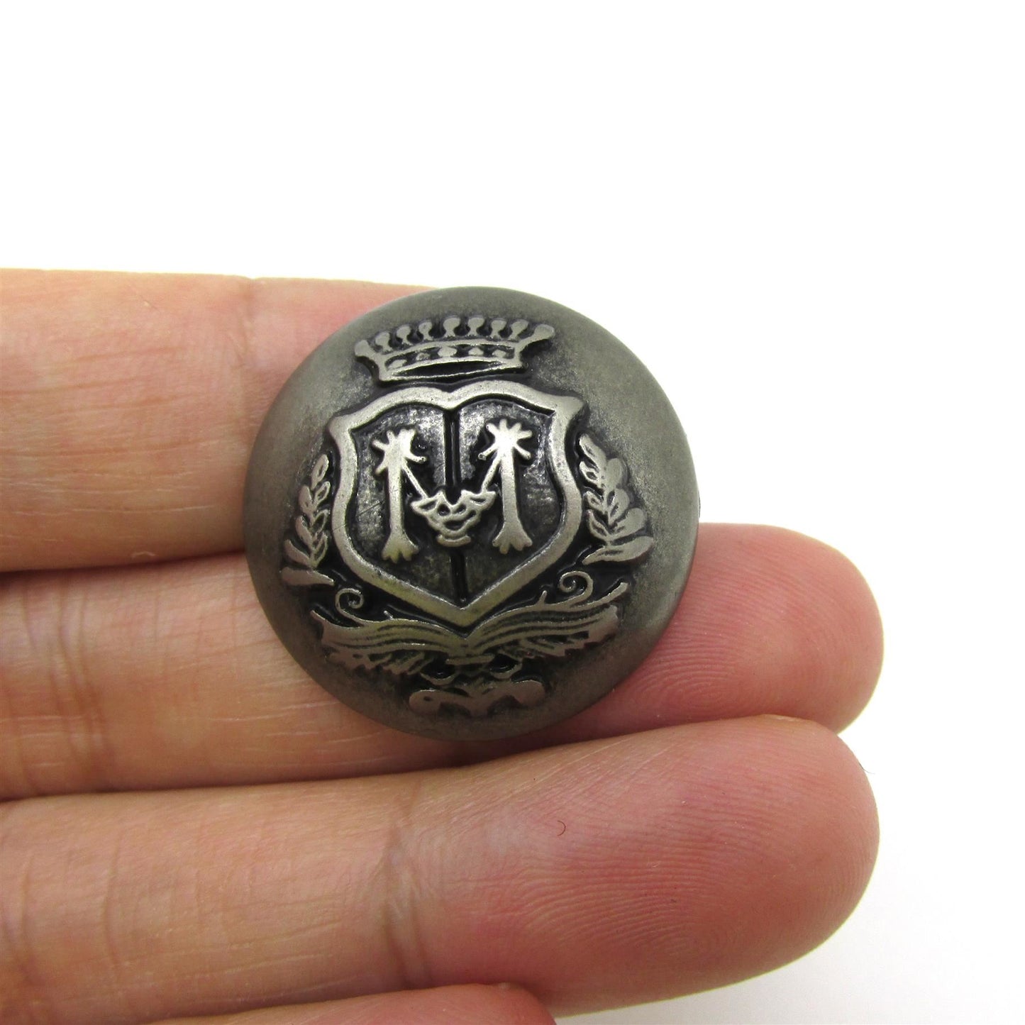 Metal Look ABS Button with Crest Detail - Pewter x 5pcs - 9973