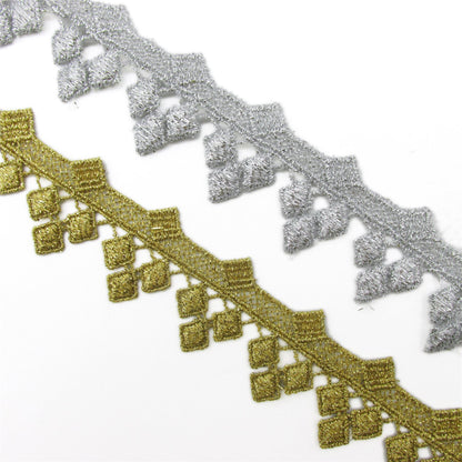 Guipure Lace Triangles - 35mm - by the metre - 9341