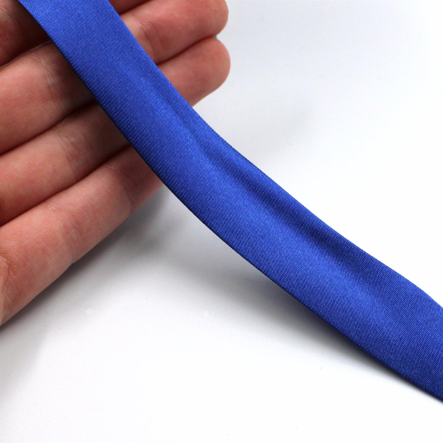 Satin Folded Bias Binding 19mm x 25m - 6304