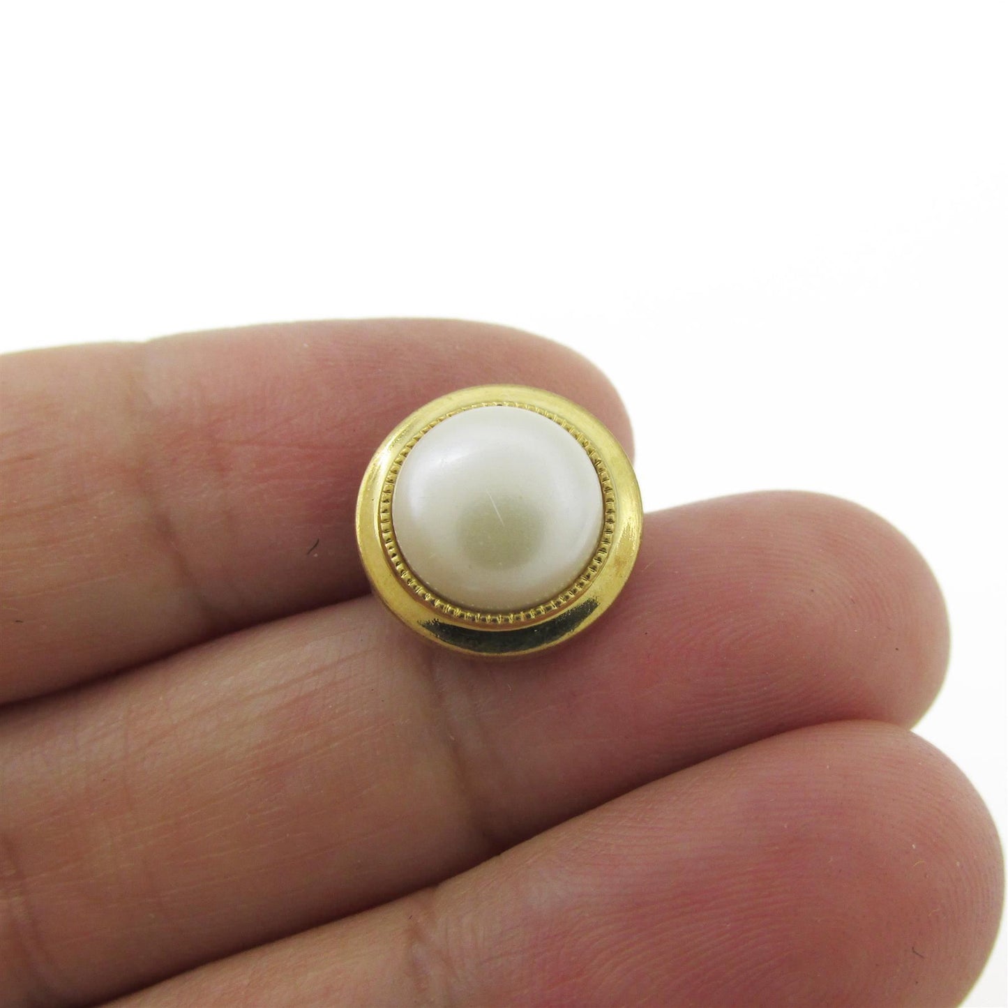Gold Edge Button - 4385